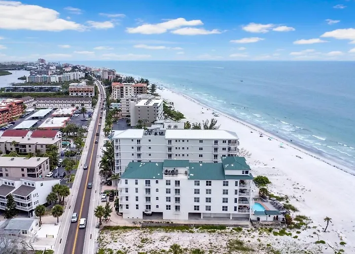 Holiday home Luxury Front At Fairwinds 402 Clearwater Beach