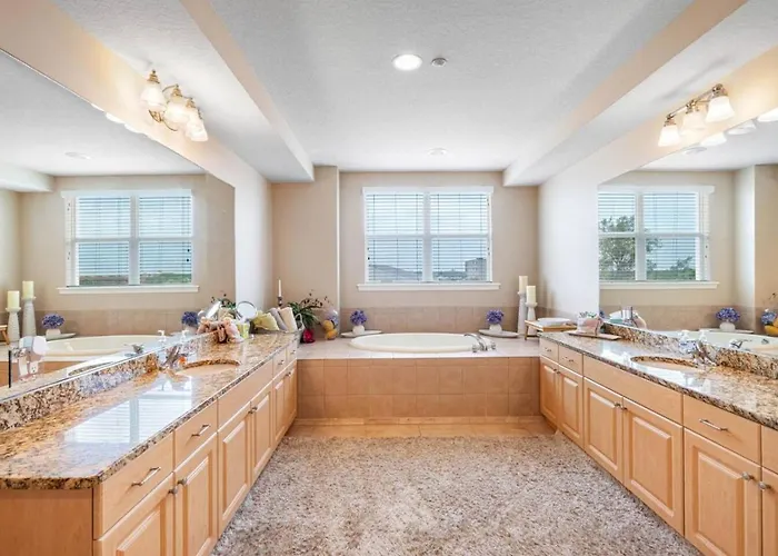 Сasa de vacaciones Luxury Front At Fairwinds 402 Clearwater Beach