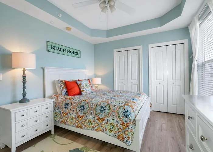 Luxury Front At Fairwinds 402 Clearwater Beach