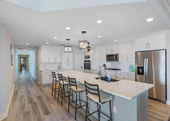 Luxury Front At Fairwinds 402 *
