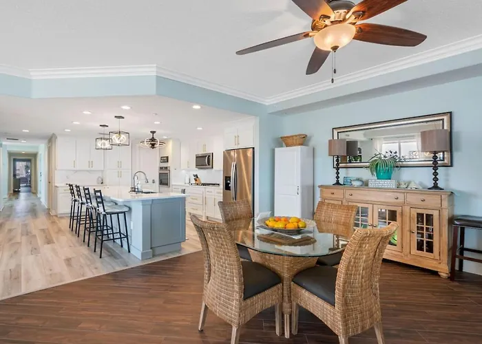 Luxury Front At Fairwinds 402 Clearwater Beach